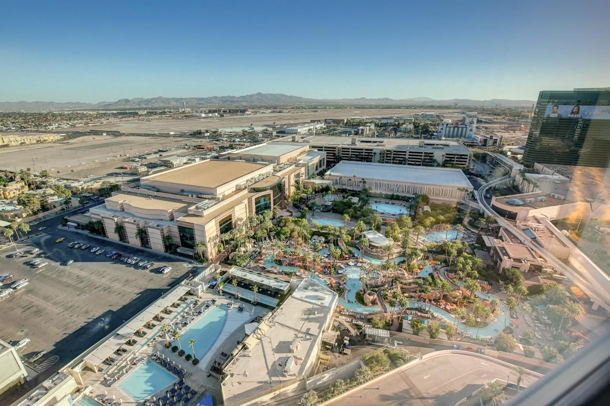 Classic Suite Mgm Signature 25Th Flr Pool View ラスベガス エクステリア 写真